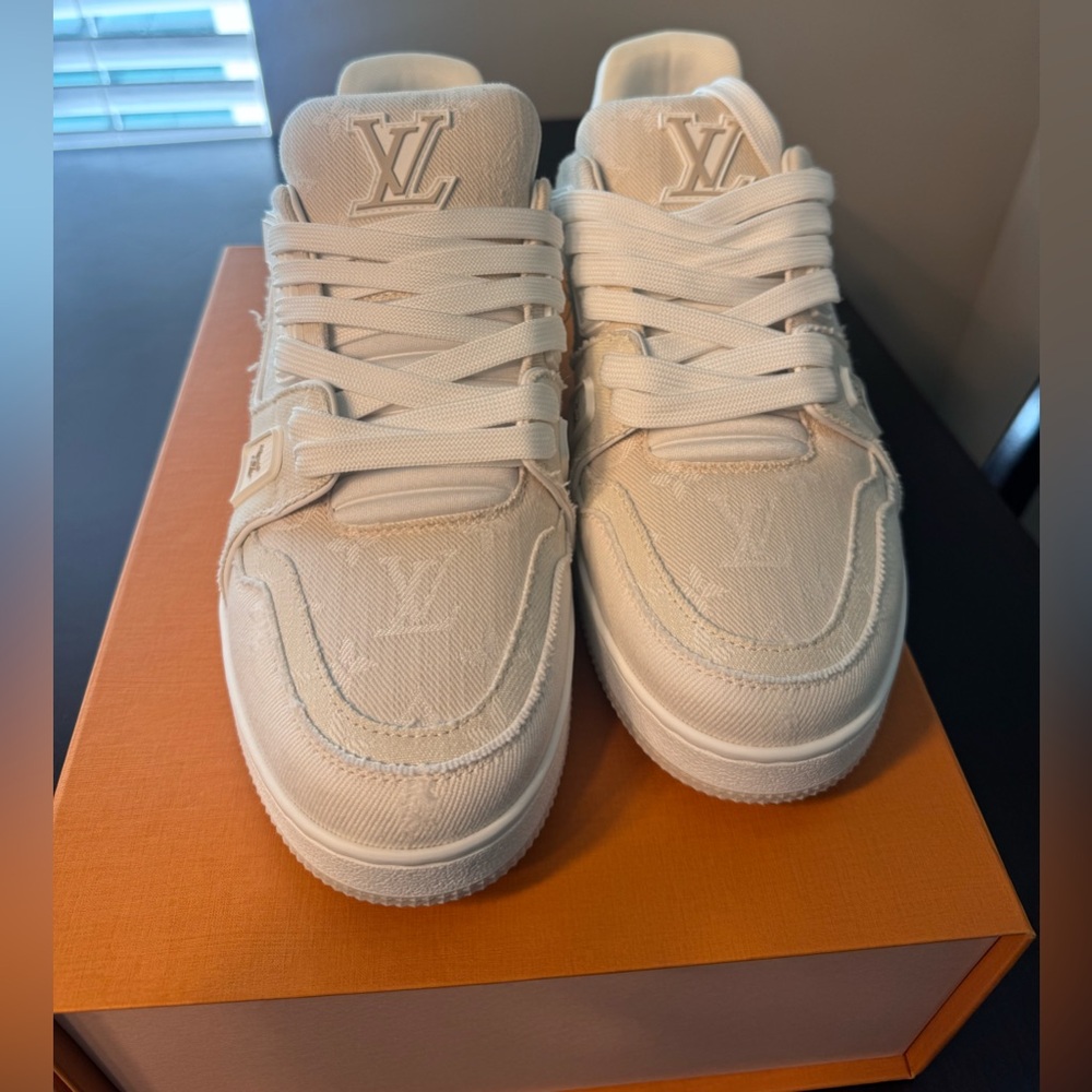 Louis Vuitton Cream/White Monogram Low-Top Sneakers - Picture 1 of 6